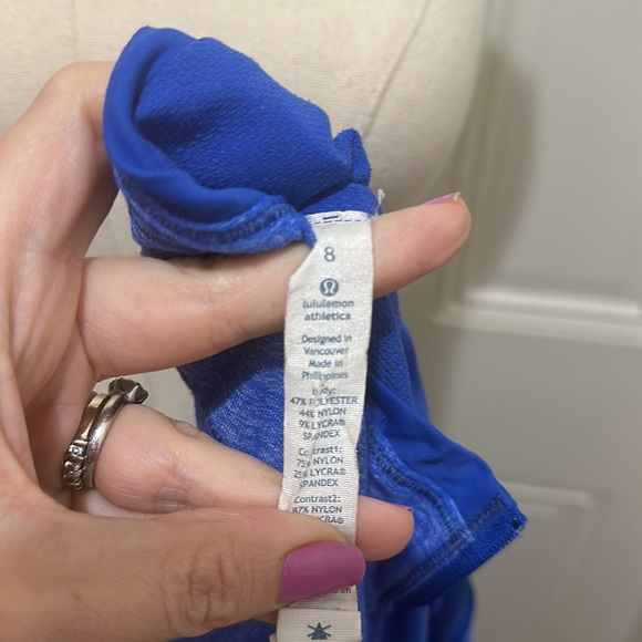 Lululemon Quarterzip - Picture 6 of 6